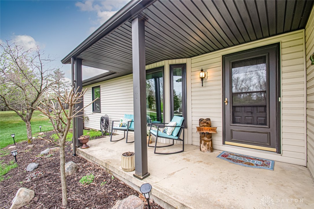 828 Brande Drive, Eaton, Ohio image 3