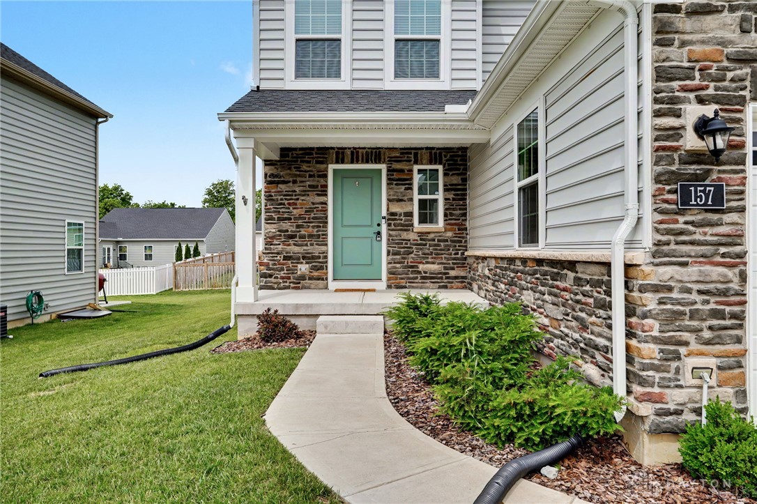 157 Cresting Road