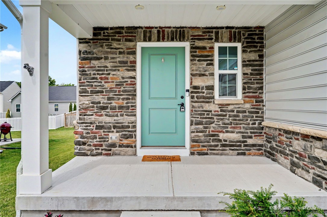 157 Cresting Road