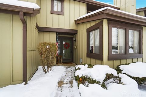 Photo of 1454 Carriage Trace Boulevard, Centerville, OH 45459 (MLS # 951891)