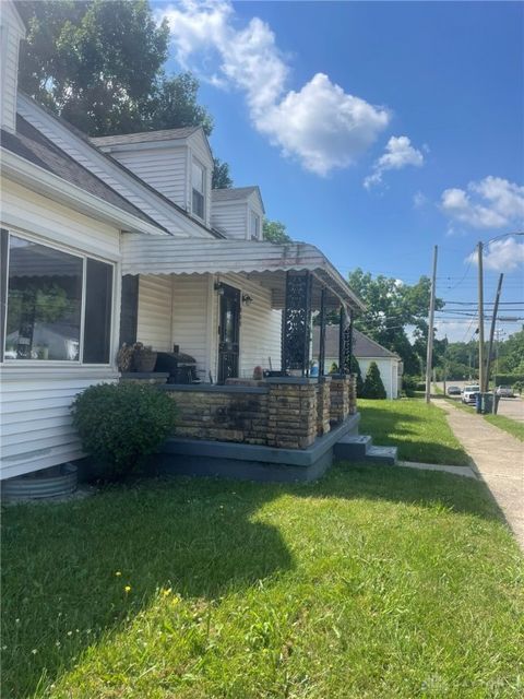 Photo of 800 Blanche Street, Dayton, OH 45417 (MLS # 944036)