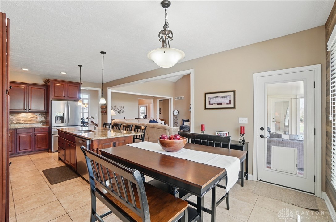 2631 Patrick Henry Drive, Beavercreek Township, Ohio image 19