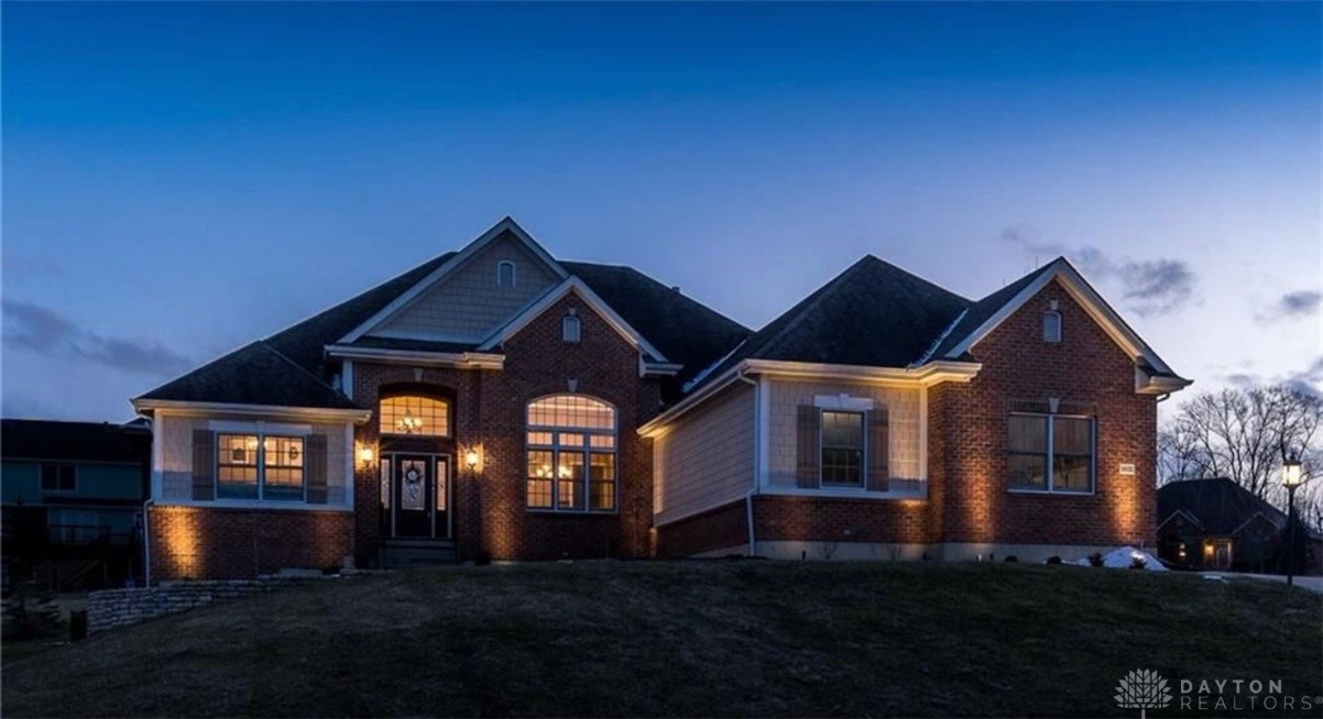 2631 Patrick Henry Drive, Beavercreek Township, Ohio image 2