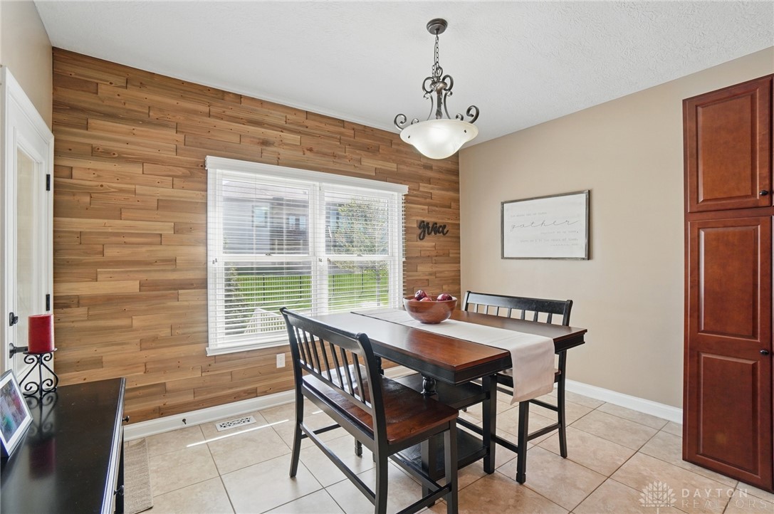 2631 Patrick Henry Drive, Beavercreek Township, Ohio image 18