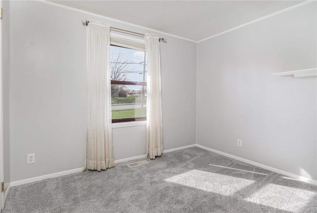 1728 S Maple Avenue, Fairborn, Ohio image 13