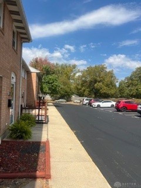 Tiny photo for 525 Adrian Court, Brookville, OH 45309 (MLS # 945259)