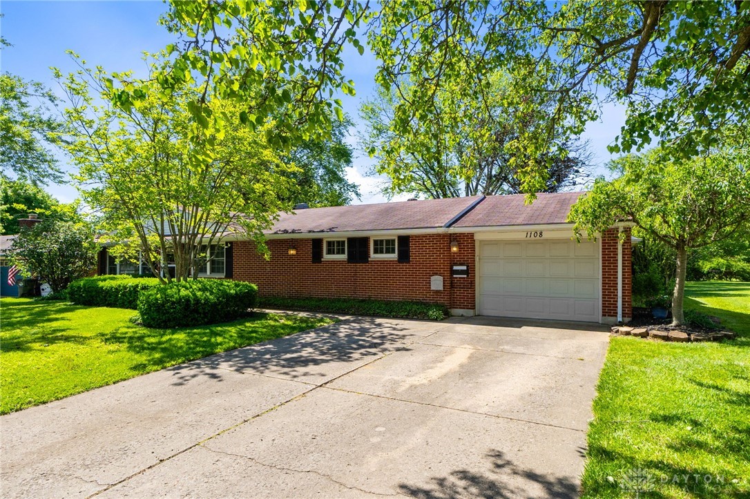 1108 Donson Drive, Kettering, Ohio image 32