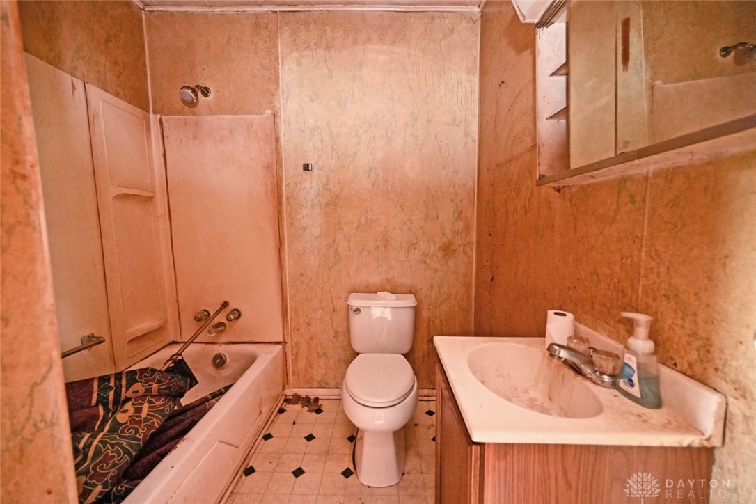 2305 Middletown Eaton Road, Middletown, Ohio image 11
