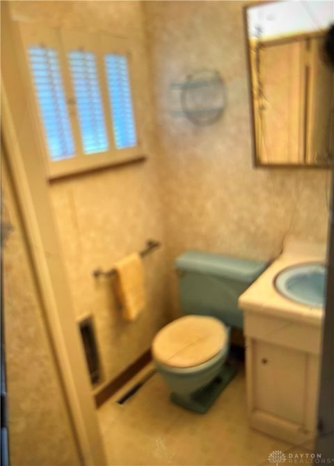 Tiny photo for 5420 Savina Avenue, Clayton, OH 45415 (MLS # 945365)
