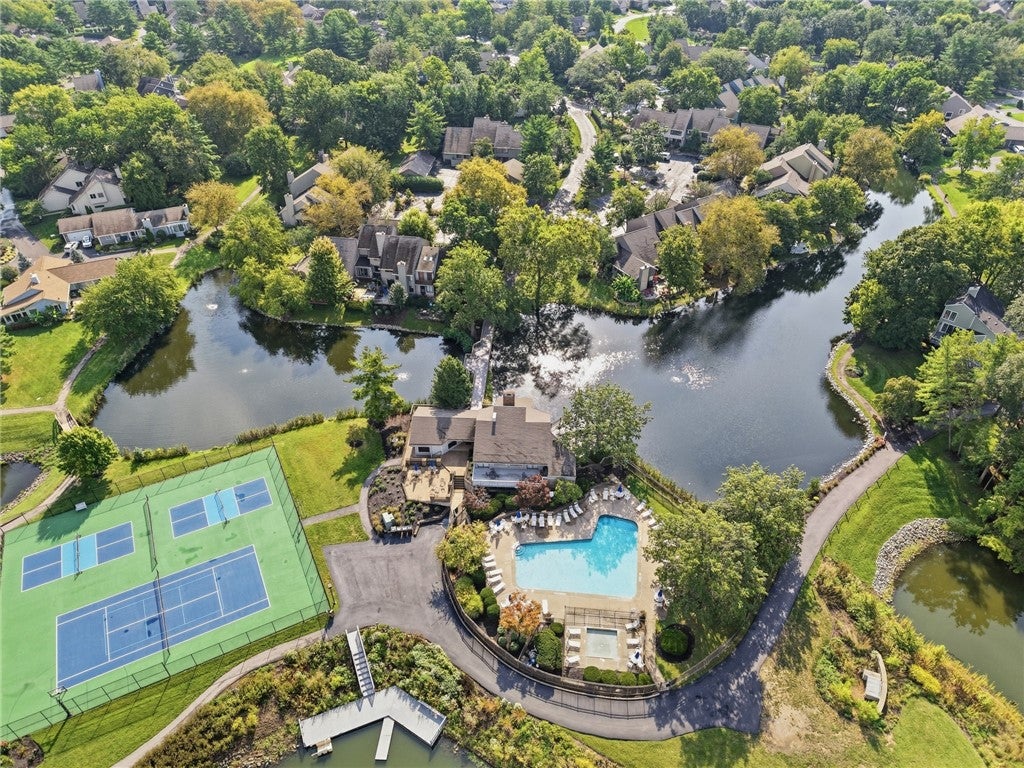 8405 Skiff Lane