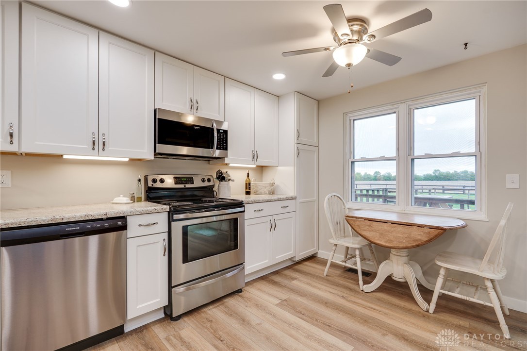 3300 Old Clifton Road, Springfield, Ohio image 17