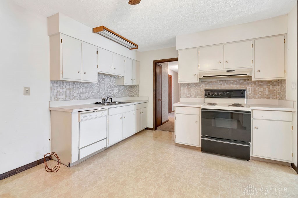 4555 Irelan Street, Dayton, Ohio image 11