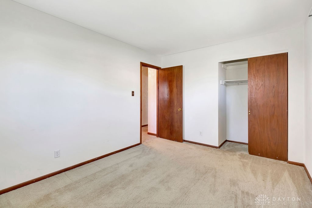 4555 Irelan Street, Dayton, Ohio image 27