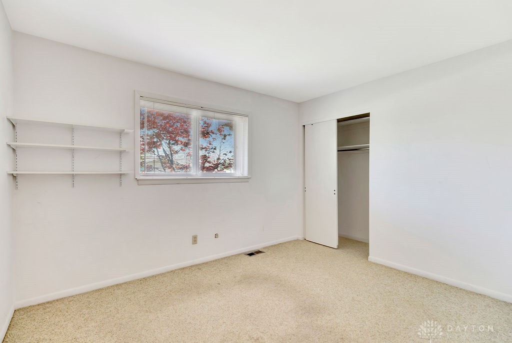 4555 Irelan Street, Dayton, Ohio image 24