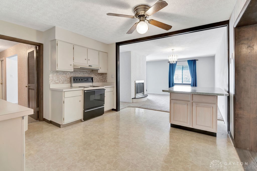 4555 Irelan Street, Dayton, Ohio image 12