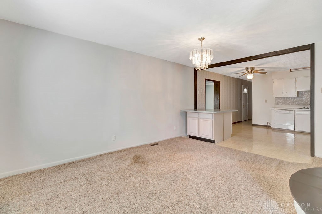 4555 Irelan Street, Dayton, Ohio image 6