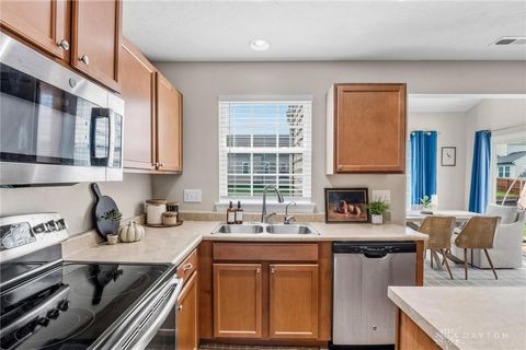 Tiny photo for 1415 Artesian Lane, Fairborn, OH 45324 (MLS # 944097)