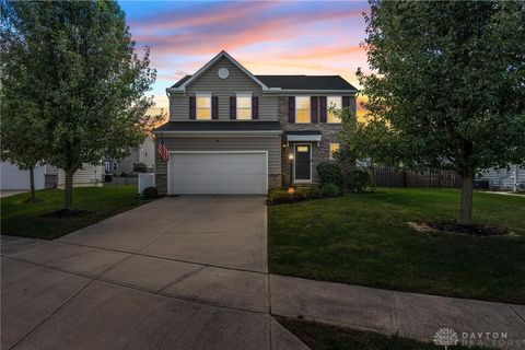 Photo of 1415 Artesian Lane, Fairborn, OH 45324 (MLS # 944097)