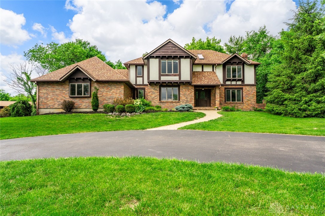 5561 Benner Road, Miamisburg, Ohio image 2