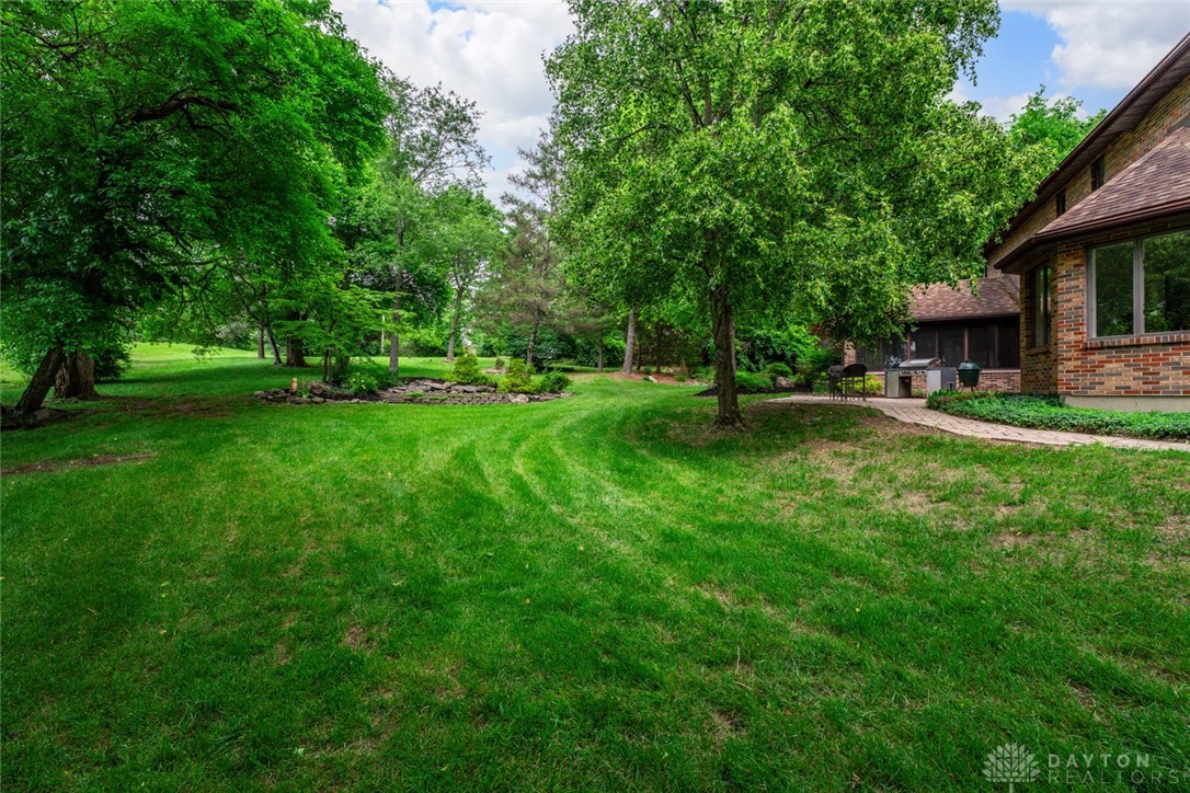 5561 Benner Road, Miamisburg, Ohio image 8