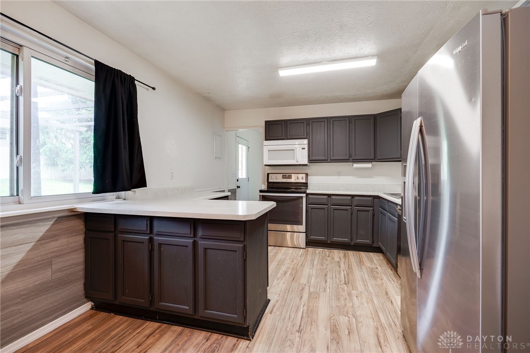 331 Woodlawn Drive, Fairborn, Ohio image 14