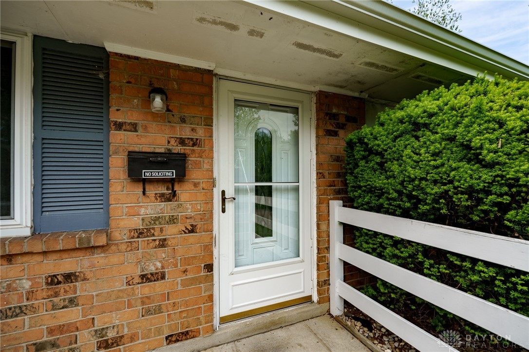 331 Woodlawn Drive, Fairborn, Ohio image 5