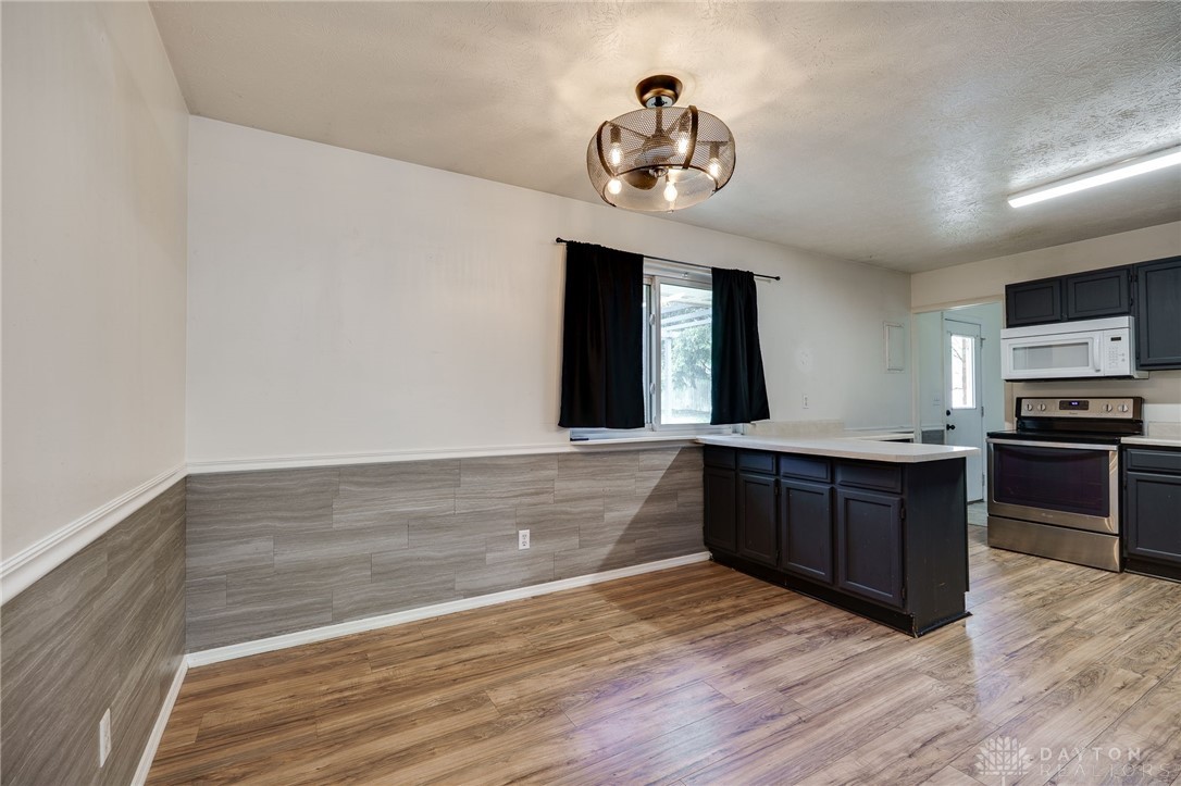 331 Woodlawn Drive, Fairborn, Ohio image 11