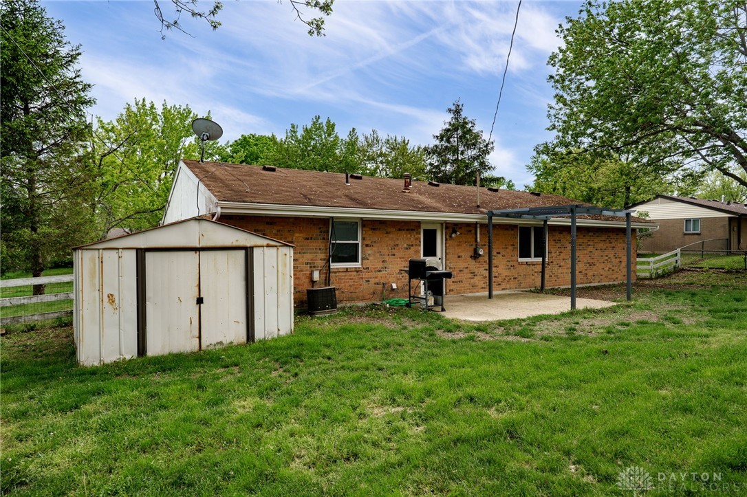 331 Woodlawn Drive, Fairborn, Ohio image 29