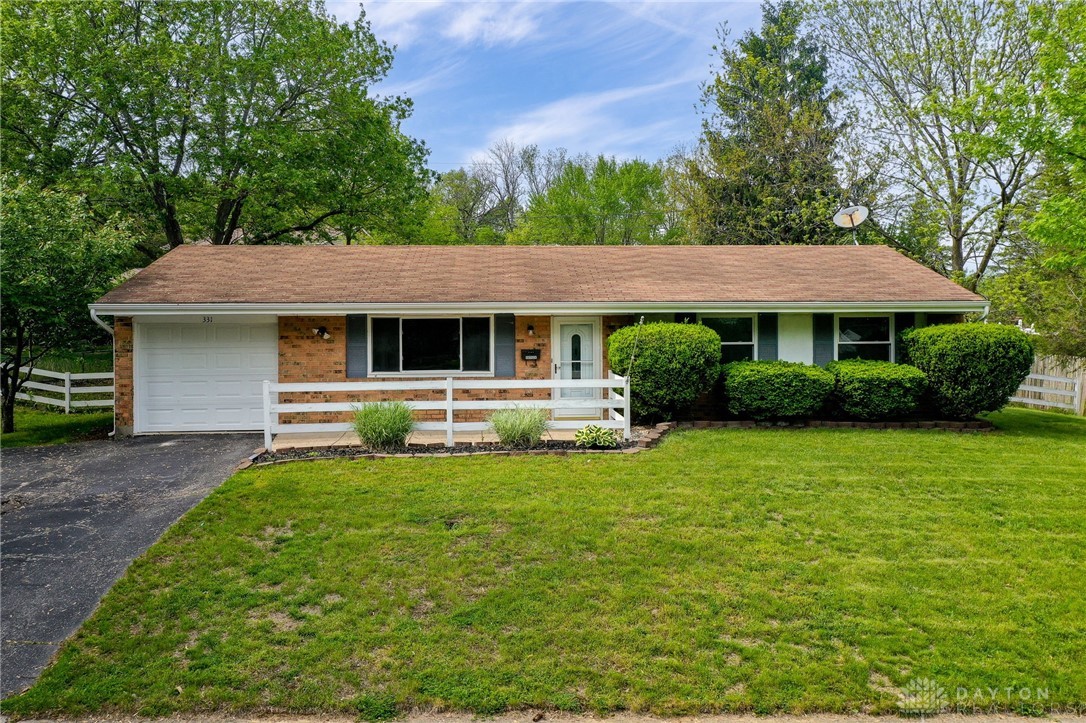 331 Woodlawn Drive, Fairborn, Ohio image 2