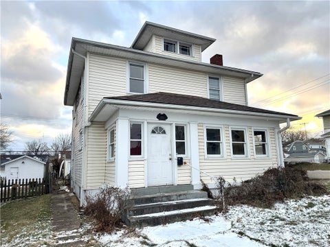 Photo for 200 E Siebenthaler Avenue