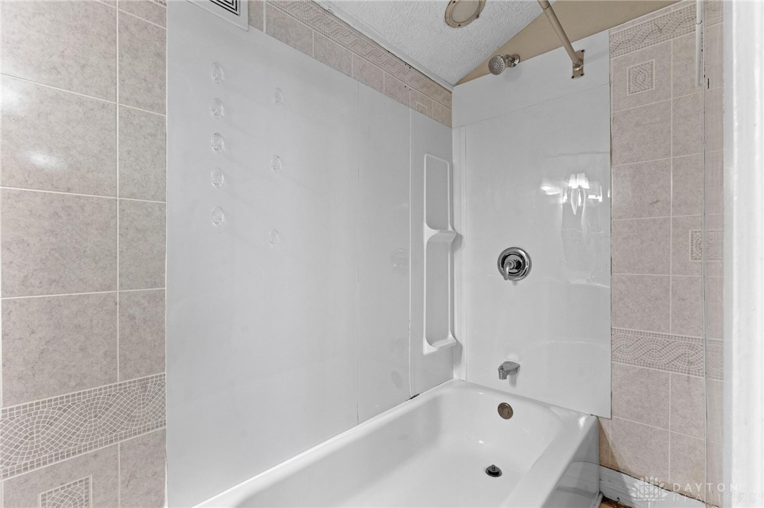 2415 Sherman Avenue, Middletown, Ohio image 11