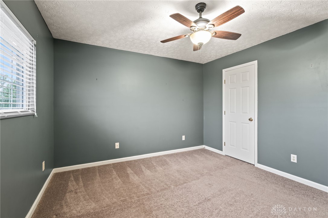 2750 Twin Lakes Drive, Troy, Ohio image 33