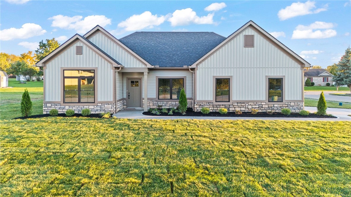 3301 Nadene Circle
