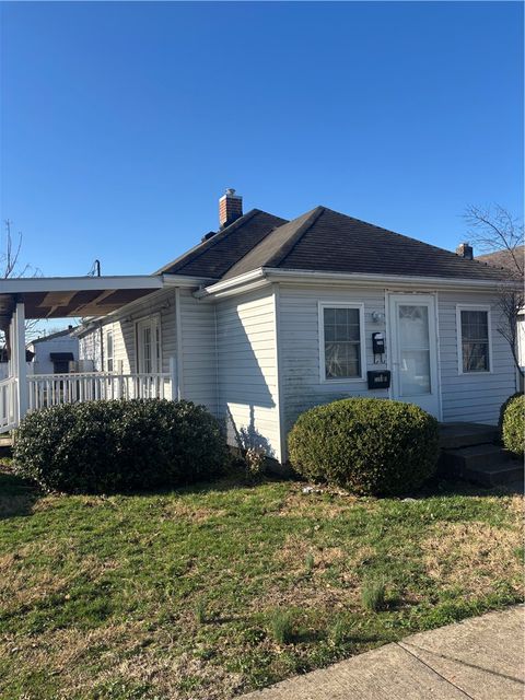 Photo of 3200 Illinois Avenue, Middletown, OH 45042 (MLS # 953981)