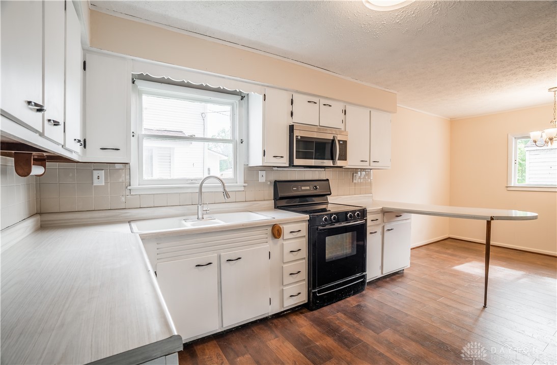 20 N 10th Street, Miamisburg, Ohio image 9