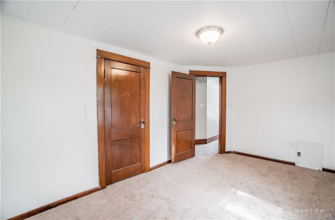 20 N 10th Street, Miamisburg, Ohio image 25