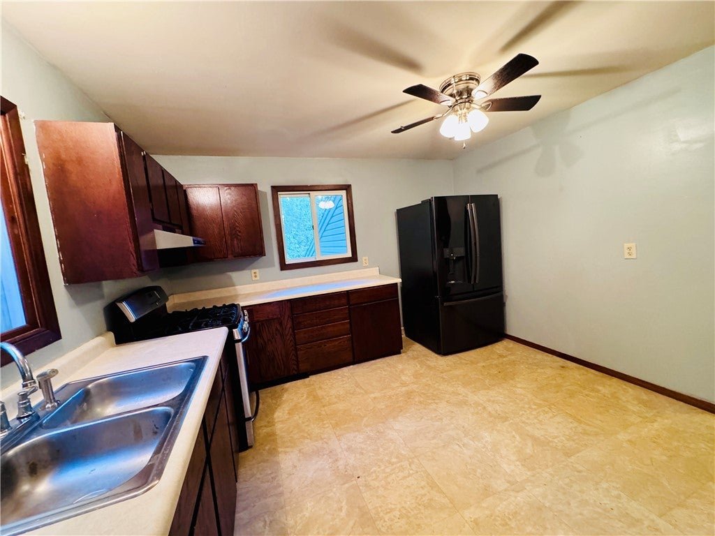 3426 Suburban Drive
