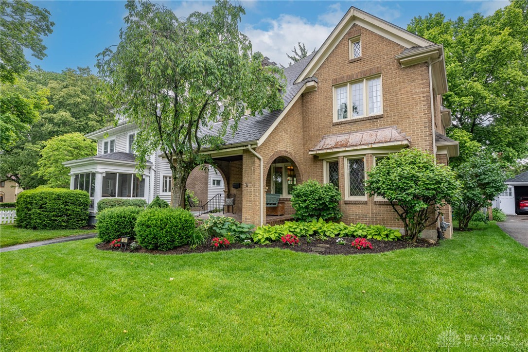 54 Beverly Place, Oakwood, Ohio image 1