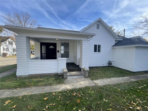 Homes For Sale - 225 E Clay Street<br/> Shelby County, Sidney, OH 45365