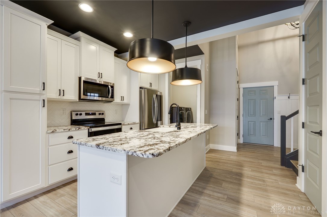 Beavercreek, Ohio 45430, United States, 2 Bedrooms Bedrooms, ,3 BathroomsBathrooms,Residential,Active,218910