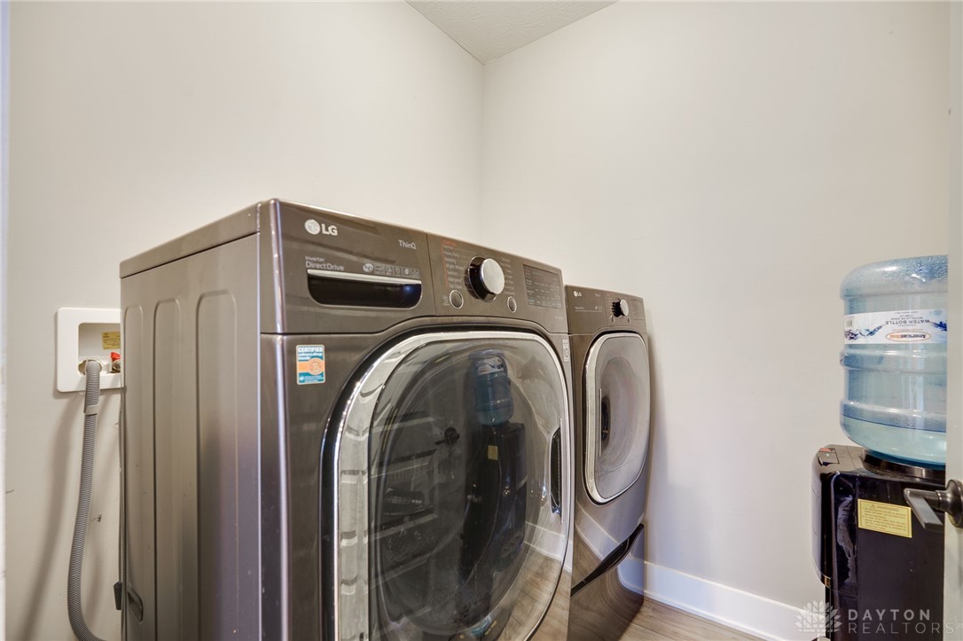 Beavercreek, Ohio 45430, United States, 2 Bedrooms Bedrooms, ,3 BathroomsBathrooms,Residential,Active,218910