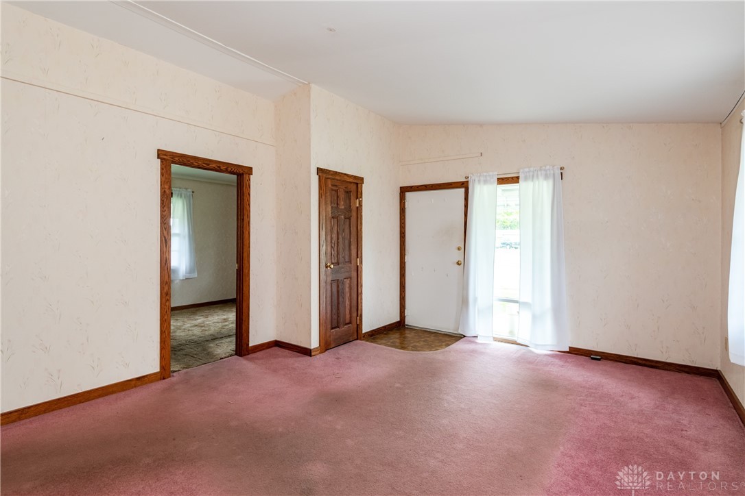 903 Kennison Avenue, New Carlisle, Ohio image 5