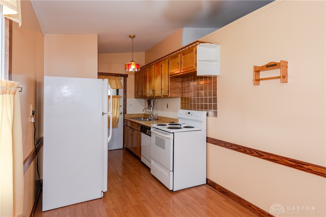 903 Kennison Avenue, New Carlisle, Ohio image 11