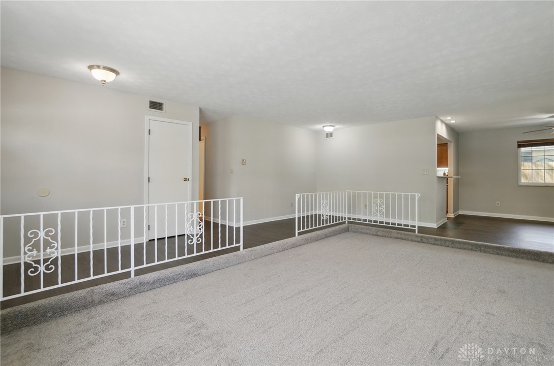 3594 Knollwood Drive, Beavercreek, Ohio image 7