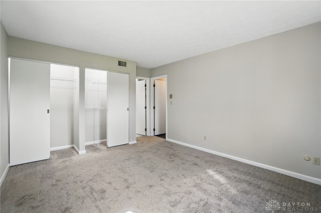 3594 Knollwood Drive, Beavercreek, Ohio image 21