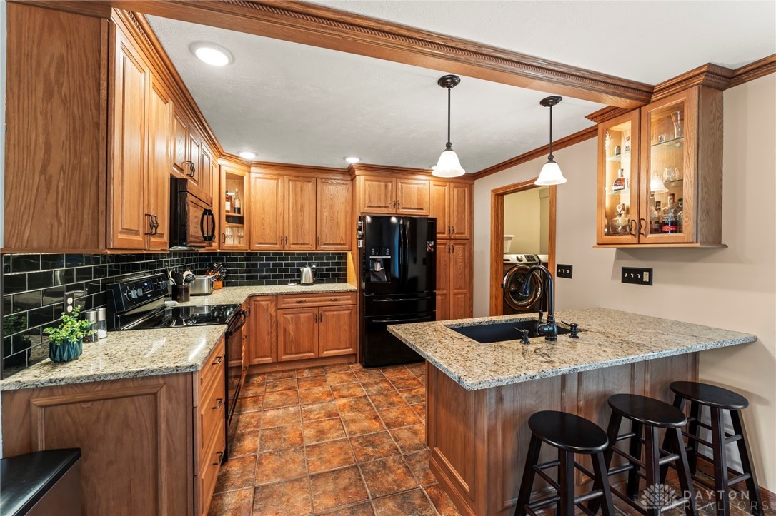1105 Scenic Court, Troy, Ohio image 14