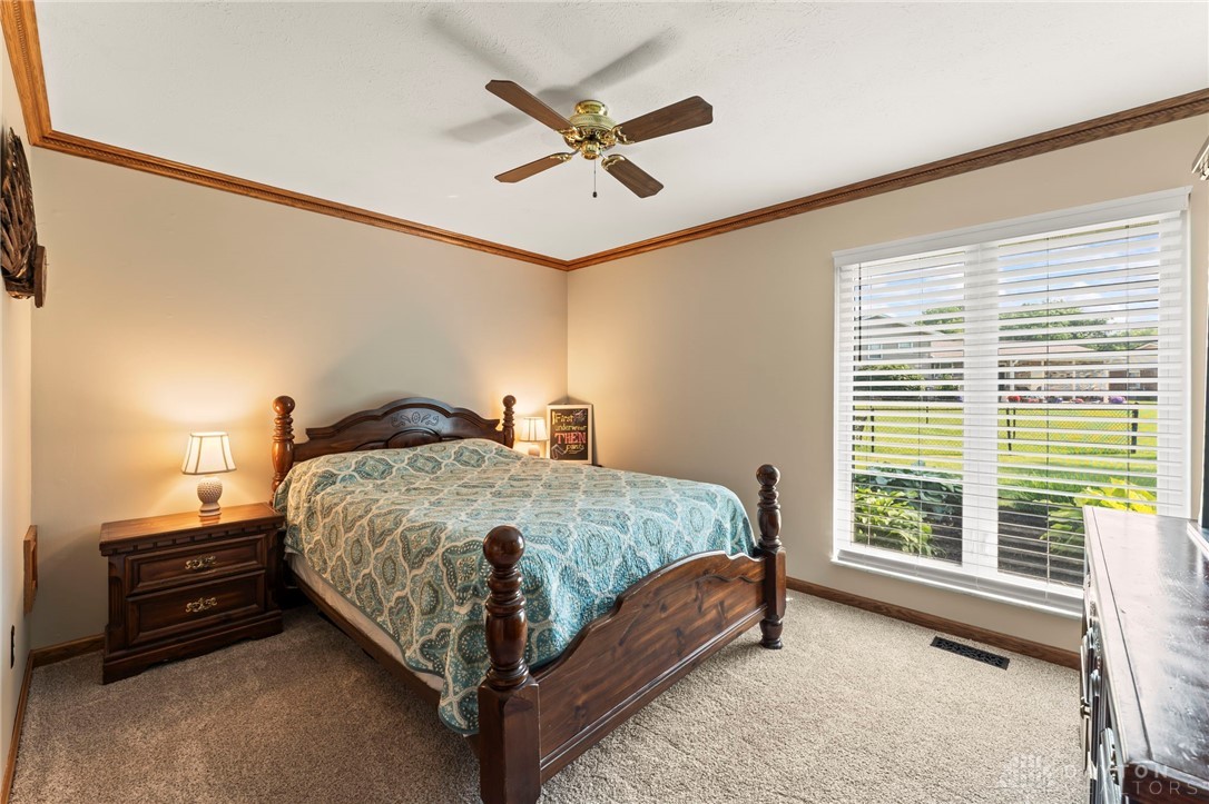 1105 Scenic Court, Troy, Ohio image 37