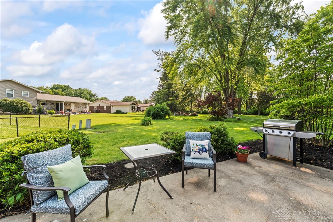 1105 Scenic Court, Troy, Ohio image 40