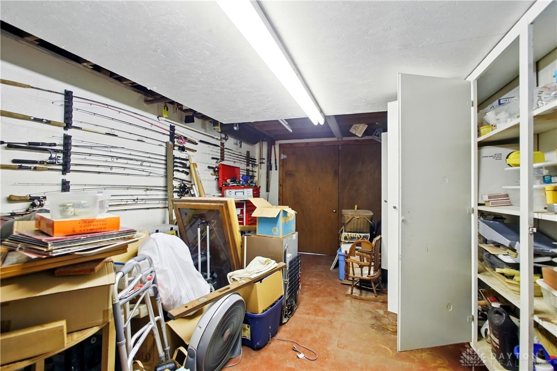 2590 Ross Lane, Springfield, Ohio image 50