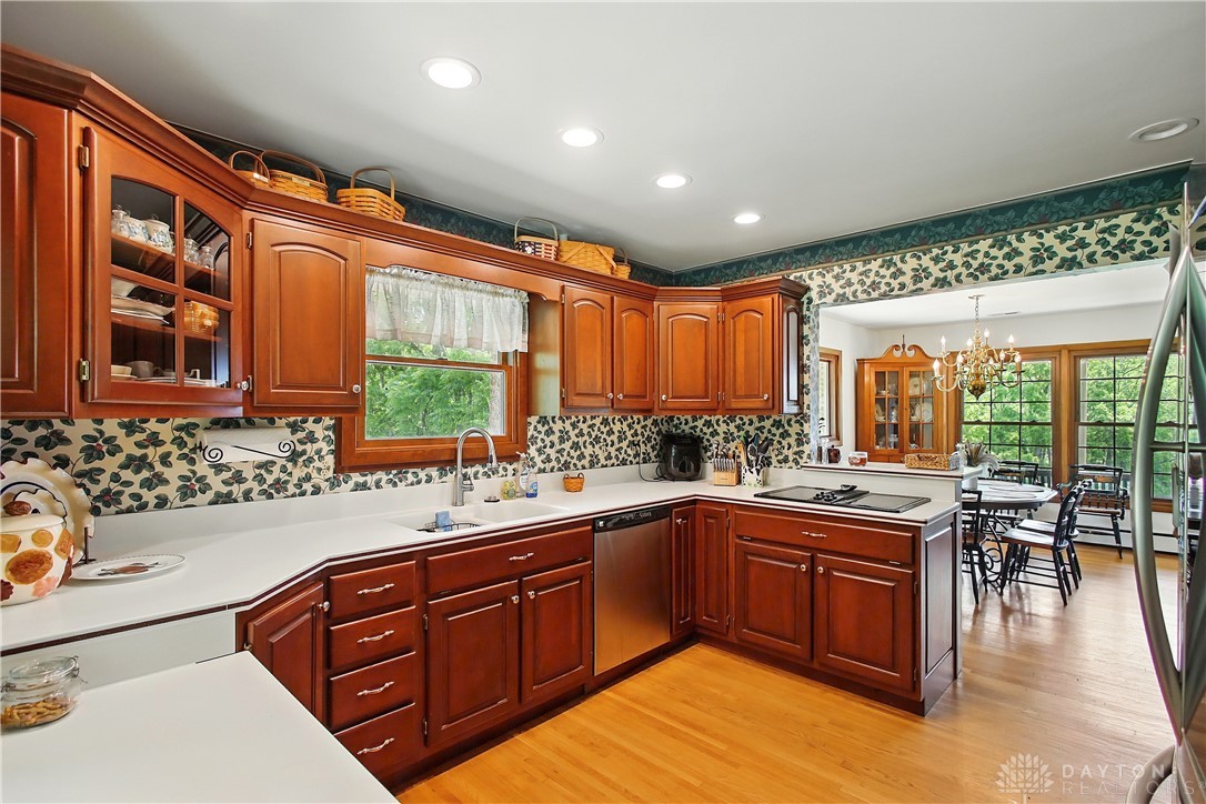 2590 Ross Lane, Springfield, Ohio image 22